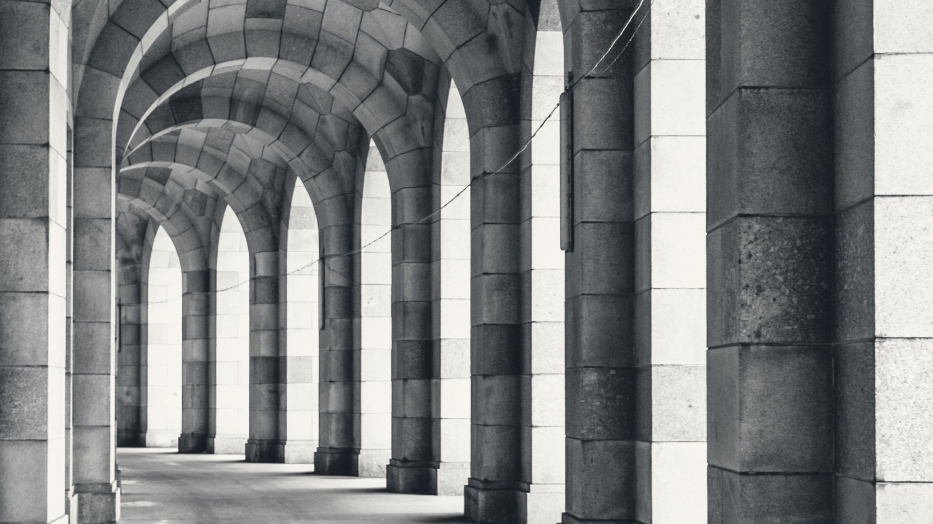 Classical architectural columns